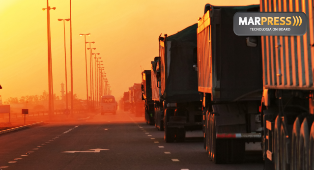 Qual caminhão carrega 30 toneladas
